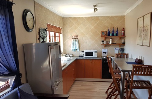 Centurion Apartment | Safe, comfortable self-catering accommodation Apartment in a Security Estate