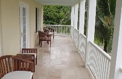 Big Creek Apartment | Safe Hilltop Villa in Gated Community on Main Island(Colon) 5 minutes from Town
