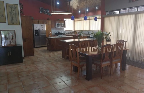 Llano Brenes House | Safe secure Mountain Home w/pool+views