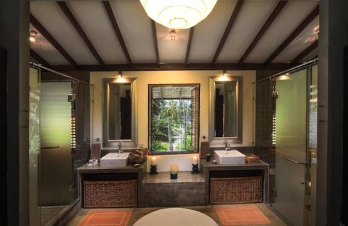 Kosgoda Bed & Breakfast | Saffron and Blue