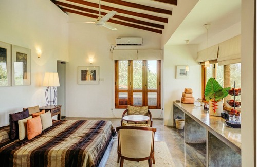 Kosgoda Bed & Breakfast | Saffron and Blue