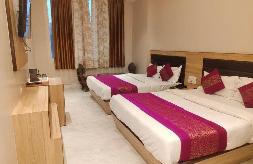 Paharganj House | Saffron By Family Hotels - Main Market New Delhi