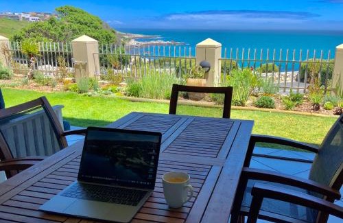 De Kelders Apartment | Sage at Whale Cove - Sea Facing Apartment