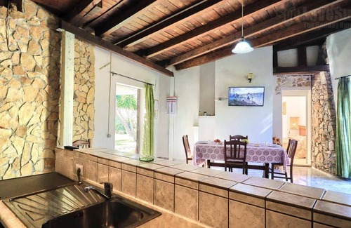 Marina di Pescoluse House | Sage beach trullo in Pescoluse