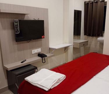 Gachibowli House | Sahasra Sree Suites Inn