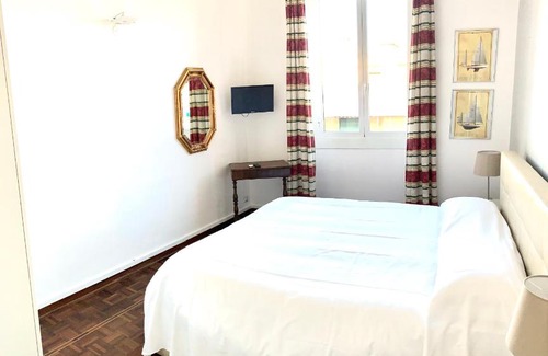 Carignano Apartment | Sailor's house Genova