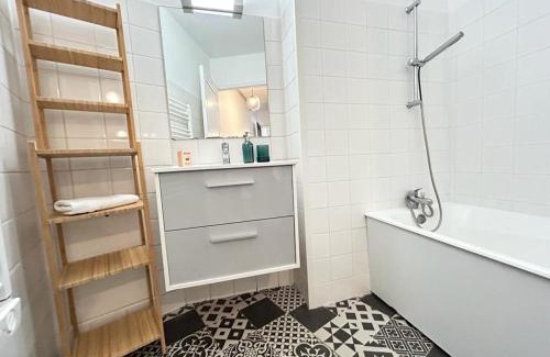 Laon Sud Apartment | Saint Thierry spacieux 6 personnes proche centre