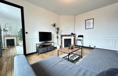 Laon Sud Apartment | Saint Thierry spacieux 6 personnes proche centre