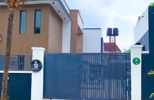 Wuse 2 Hotel | Saint Tropez Hotel and Suites