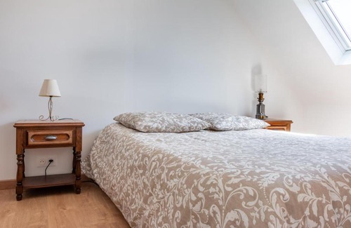Plumieux House | Saléànou