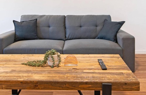 Salisbury Apartment | SAL001 One of the most affordable Airbnbs in town