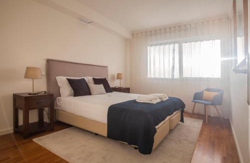 Sao Jorge de Arroios Apartment | Saldanha Executive Apartment by The Portuguese Butler
