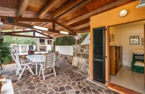 Calasetta Apartment | Salina Heaven Retreat 1