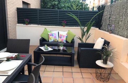 Tarragones House | Salou Villa Private Pool & Jacuzzi