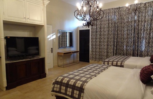 Essenwood House | Salsabeel Boutique Hotel