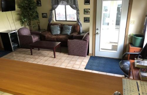 Nashville Hotel | Salt Creek Inn