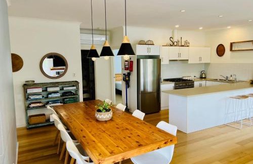 Waterhouse House | Salt Life - Pet Friendly Outside WIFI