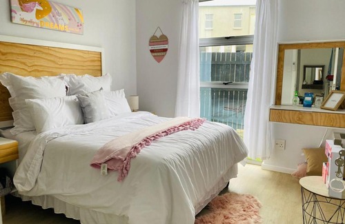 Sheffield Beach Apartment | Salt Rock luxury coastal estate Aura