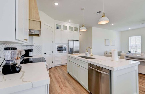 Galveston House | Salt & Stone Villa 3417