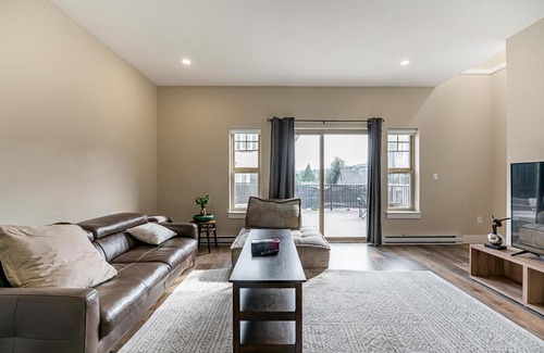 Mill Lake House | salton bnb