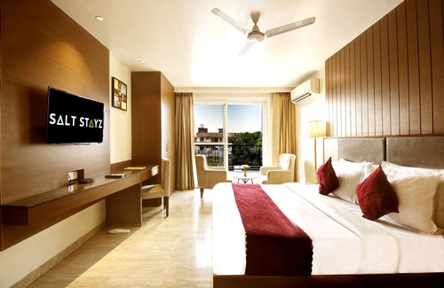 Jharsa Village Hotel | Saltstayz Select – Unitech Cyber Park