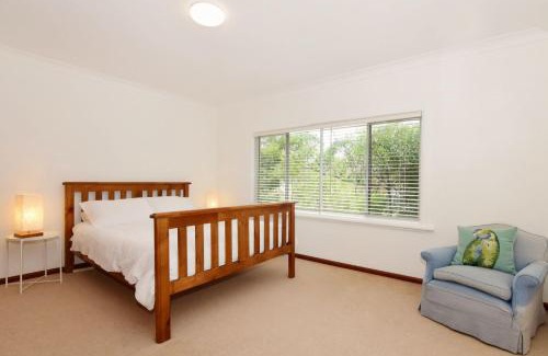 Currarong House | Salty Dog
