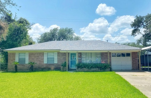 Fulton House | Salty Shores in Rockport TX, Sleeps 10