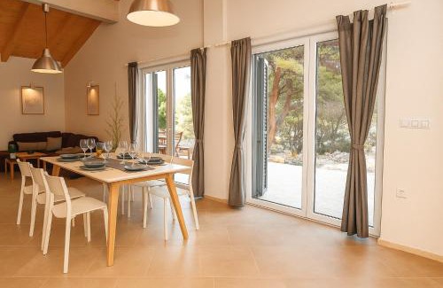 Okrug House | Salum