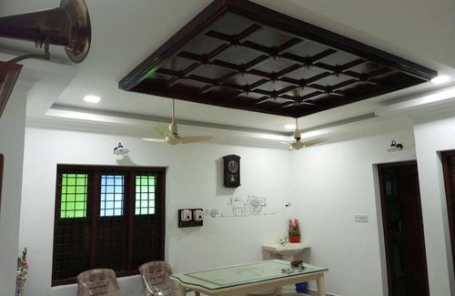 Quilon Villa | Sambranikodi Resort and Home Stay