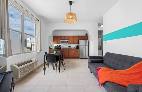 Punta Las Marias Apartment | San Juan Luxury 2-BR Rental Near Ocean Park Sand