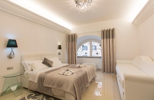 Vatican Bed & Breakfast | San Pietro Grand Suite