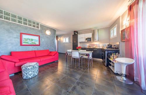 Solarolo Apartment | San Sivino Apartments with pool by Wonderful Italy