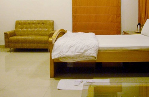 Begumpet Hotel | Sana Heritage Inn Hyd