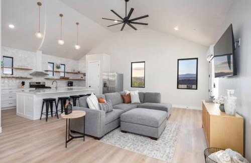 Hurricane House | Sanctuary at Sand Hollow