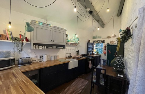 Blacko Cottage | Sanctuary Cottage at Blacko