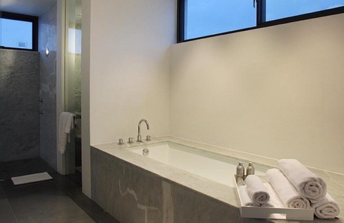 Phuoc Thuan Villa | Sanctuary Ho Tram ViVa Villa