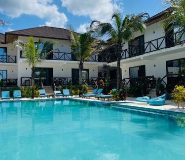 Bwejuu Beach Hotel | Sand Beach Boutique Hotel