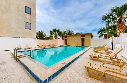 Holiday Beach Apartment | Sand Castle Villa #26