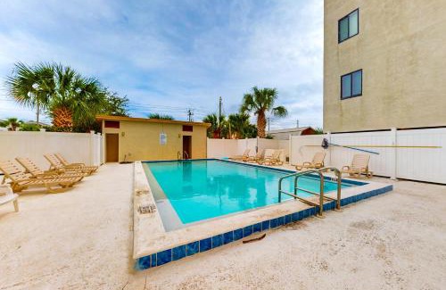 Holiday Beach Apartment | Sand Castle Villa #26