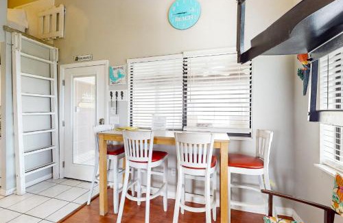 Holiday Beach Apartment | Sand Castle Villa #26