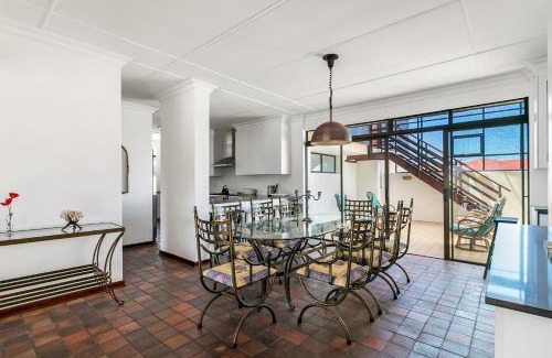 Sedgefield Villa | Sand Castle