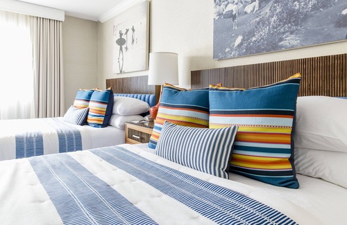 Downtown Hotel | Sandcastle Hotel on the Beach