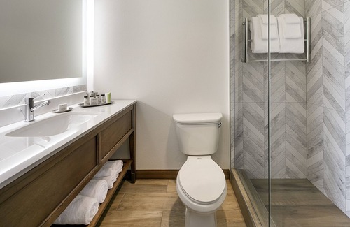 Downtown Hotel | Sandcastle Hotel on the Beach