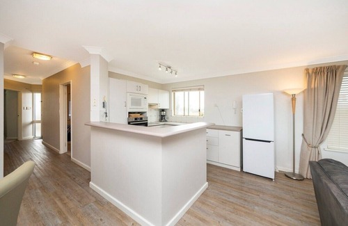Scarborough Apartment | Sandcastles at the Beach – Outstanding Location!