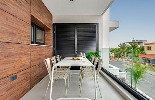 Agios Athanasios Apartment | Sanders Only