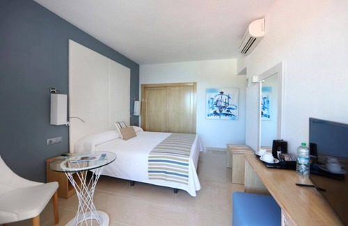 Portinatx Resort | Sandos Greco - Royal Elite Sea View