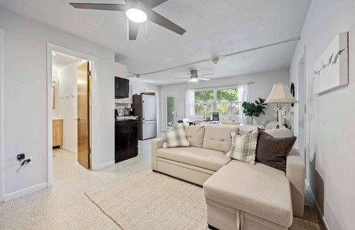 Satellite Beach Apartment | Sandpiper 𓇼 1BR/1BA Across From Beach!