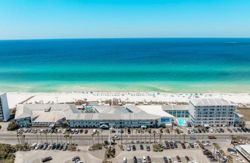 West Panama City Beach Hotel | Sandpiper Beacon Beach Resort