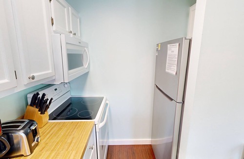 Holiday Isle Condo | Sandpiper Cove 8113 Studio Bedroom Condo by RedAwning