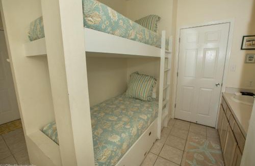 Holiday Isle Apartment | Sandpiper Cove 9226- by Holiday Isle Properties